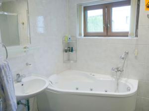 Prodej rodinného domu, Velký Týnec, 295 m2