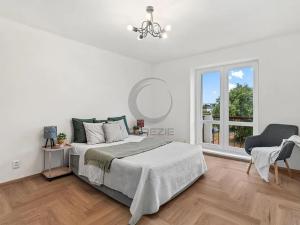 Prodej bytu 3+kk, Odolena Voda, Seifertova, 69 m2