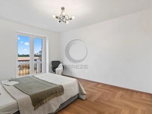 Prodej bytu 3+kk, Odolena Voda, Seifertova, 69 m2