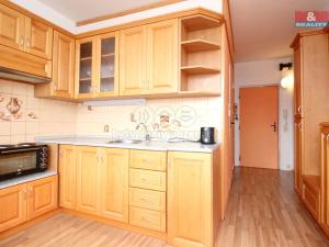 Prodej bytu 1+1, Hradec Králové, třída Edvarda Beneše, 41 m2