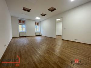 Pronájem bytu 2+1, Opava - Město, Pekařská, 73 m2