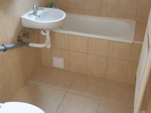 Pronájem bytu 1+kk, Ostrava - Moravská Ostrava, Sládkova, 38 m2