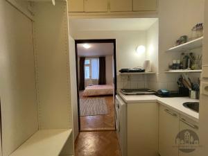 Pronájem bytu 1+kk, Praha - Karlín, Křižíkova, 35 m2