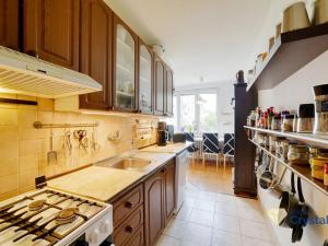 Prodej bytu 3+1, Karlovy Vary, U Trati, 80 m2