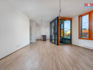 Pronájem bytu 3+kk, Praha - Smíchov, Nádražní, 101 m2