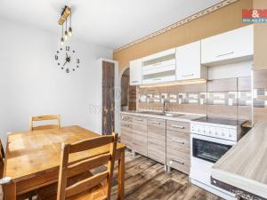Prodej bytu 3+1, Mimoň - Mimoň I, Sídliště pod Ralskem, 75 m2