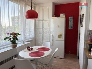 Prodej bytu 3+1, Přelouč, náměstí 17. listopadu, 86 m2