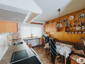 Prodej rodinného domu, Železný Brod - Těpeře, 215 m2