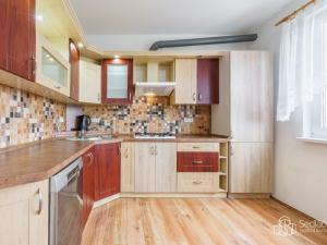 Prodej bytu 2+1, Sokolov, Rokycanova, 59 m2