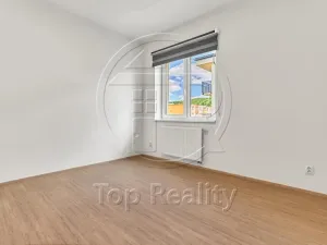 Prodej bytu 3+kk, Karlovy Vary, Svatošská, 91 m2