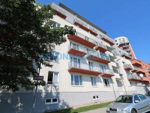 Pronájem bytu 1+kk, Praha - Záběhlice, Mattioliho, 44 m2