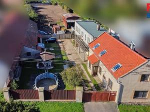 Prodej rodinného domu, Chrášťany, 234 m2
