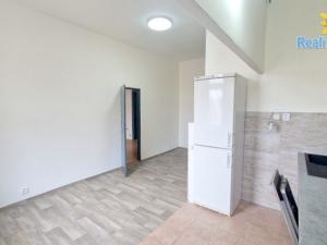 Pronájem bytu 2+kk, Praha - Dejvice, Dejvická, 50 m2