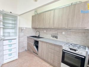 Pronájem bytu 2+kk, Praha - Dejvice, Dejvická, 50 m2