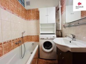 Pronájem bytu 3+1, Trutnov, Chodská, 62 m2