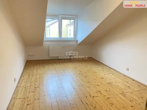 Pronájem bytu 2+1, Praha - Žižkov, Biskupcova, 60 m2