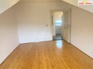 Pronájem bytu 2+1, Praha - Žižkov, Biskupcova, 60 m2
