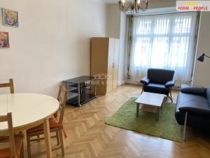 Pronájem bytu 2+1, Praha - Žižkov, Biskupcova, 52 m2