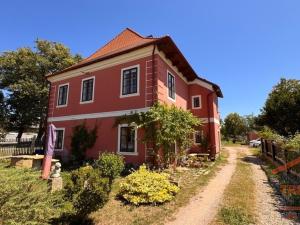 Prodej rodinného domu, Kratonohy, 150 m2