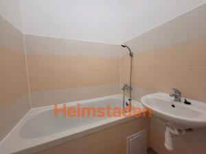 Pronájem bytu 2+1, Havířov - Město, Dlouhá třída, 53 m2