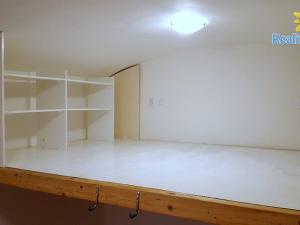 Pronájem bytu 2+kk, Praha - Košíře, Mahenova, 40 m2