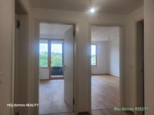 Pronájem bytu 2+kk, Praha - Radlice, U Komína, 54 m2