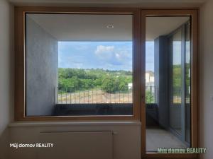 Pronájem bytu 2+kk, Praha - Radlice, U Komína, 54 m2