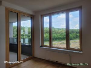 Pronájem bytu 2+kk, Praha - Radlice, U Komína, 54 m2