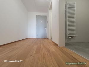 Pronájem bytu 2+kk, Praha - Radlice, U Komína, 54 m2