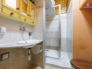 Prodej bytu 4+1, Karlovy Vary, Ondřejská, 79 m2