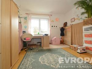 Prodej bytu 4+1, Praha - Hloubětín, Klánovická, 104 m2