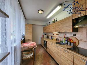 Pronájem bytu 2+1, Kladno, Litevská, 62 m2