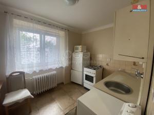Pronájem bytu 1+1, Kladno, Kordačova, 27 m2