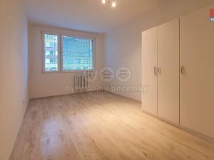 Pronájem bytu 3+1, Kladno, Norská, 73 m2