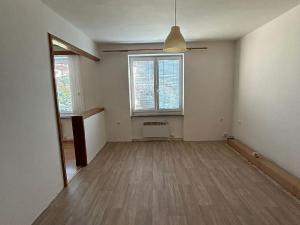 Pronájem bytu 2+1, Velké Meziříčí, Družstevní, 50 m2