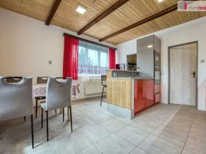 Prodej rodinného domu, Dřísy, Na Obořišti, 133 m2