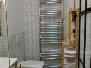 Pronájem bytu 2+kk, Praha - Bubeneč, Na výšinách, 53 m2