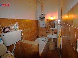 Prodej bytu 2+kk, Praha, Černokostelecká, 47 m2