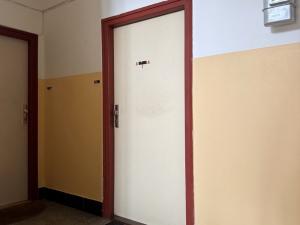 Prodej bytu 2+kk, Praha, Černokostelecká, 47 m2