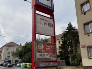 Prodej bytu 2+kk, Praha, Černokostelecká, 47 m2