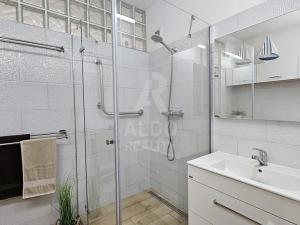 Prodej bytu 3+1, České Budějovice, V. Volfa, 74 m2