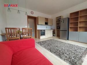 Pronájem bytu 2+kk, Praha - Břevnov, Malobřevnovská, 45 m2