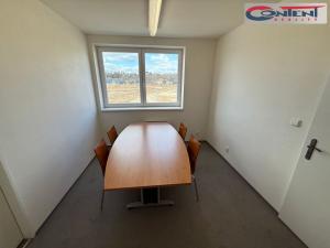 Pronájem skladu, Kladno - Dubí, Dubská, 2110 m2
