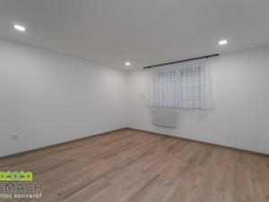 Pronájem rodinného domu, Staré Město, 85 m2