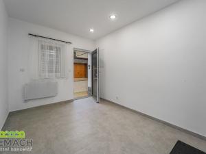 Pronájem rodinného domu, Staré Město, 85 m2