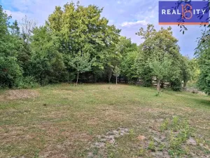 Pronájem zahrady, Praha - Nebušice, 1241 m2