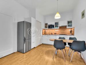 Pronájem bytu 2+kk, Praha - Žižkov, U kněžské louky, 42 m2