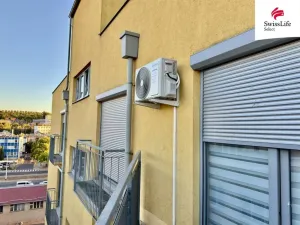 Prodej bytu 3+kk, Praha - Vysočany, Na Harfě, 123 m2