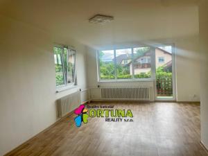 Pronájem bytu 3+1, Litvínovice, 82 m2