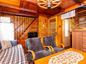 Prodej chaty, Chrast - Chacholice, 48 m2